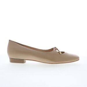 Trotters Womens Honesty Beige Shoes (NWT)